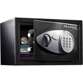 Master Lock Safe Medium 16.44Ltrs 21.6x34.6x22cm Combination + 2 Keys X055ML